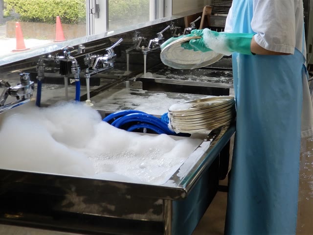 食堂・給食センターの厨房・排水設備